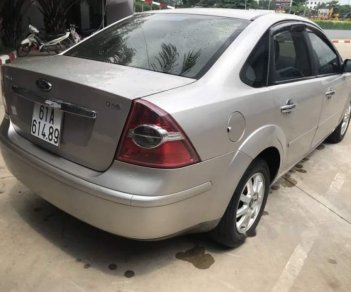 Ford Focus  1.8L 2008 - Bán xe Ford Focus 2008 số sàn, màu ghi vàng