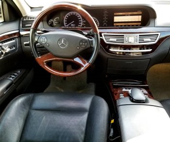 Mercedes-Benz S class 2012 - Cần bán xe Mercedes S400 model 2012, màu đen, động cơ xăng điện