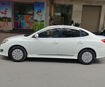 Hyundai Avante 2012 - Bán ô tô Hyundai Avante đời 2012, màu trắng nhập khẩu, giá 299tr