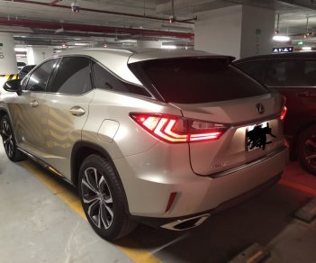 Lexus RX RX200T 2016 - Bán Lexus RX RX200T năm sản xuất 2016, màu vàng, xe nhập