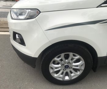 Ford EcoSport 2017 - Bán Ford EcoSport Titanium 1.5 2017, màu trắng, trả góp đưa trước 170-200tr