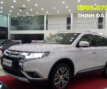 Mitsubishi Outlander 2.0 CVT 2019 - Bán Outlander cực đẹp, giá chỉ 807 tr - gọi ngay Thịnh Đà Nẵng 0905.070.317 để giá tốt hơn