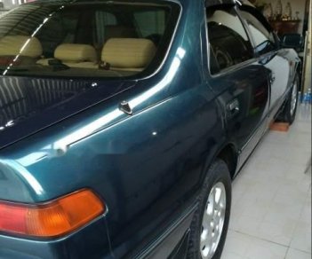 Toyota Camry 2000 - Cần bán lại xe Toyota Camry năm sản xuất 2000, 330tr