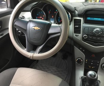 Chevrolet Cruze 2010 - Bán Chevrolet Cruze năm 2010, màu nâu còn mới