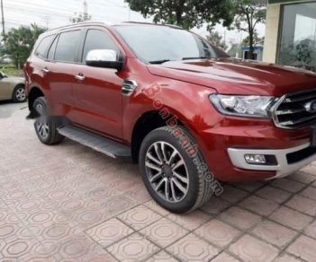 Ford Everest    Titanium 2.0L 4x2 AT  2019 - Cần bán xe Ford Everest Titanium 2.0L 4x2 AT sản xuất năm 2019, màu đỏ