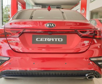 Kia Cerato 2019 - Cần bán Kia Cerato đời 2019, màu đỏ, giá chỉ 675 triệu