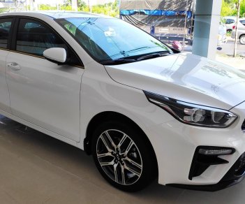 Kia Cerato Premium AT 2019 - Kia Cerato - Giảm giá tiền mặt + Tặng bảo hiểm thân xe + Phụ kiện - Liên hệ PKD Kia Thảo Điền 0961.563.593