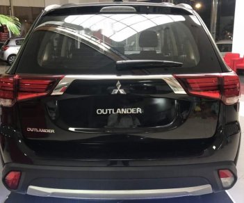 Mitsubishi Outlander   2.0 CVT 2019 - Cần bán Mitsubishi Outlander 2.0 CVT đời 2019, màu đen, giá 808tr