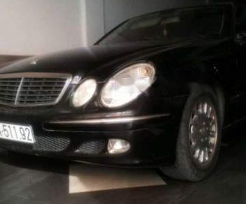 Mercedes-Benz E class E200 2006 - Cần bán gấp Mercedes E200 năm 2006, màu đen, xe nhập số tự động