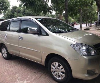 Toyota Innova   2.0   2009 - Cần bán Toyota Innova 2.0 sản xuất 2009, xe vẫn đang sử dụng bình thường không lỗi lầm gì