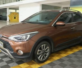 Hyundai i20 Active  1.4AT    2015 - Bán Hyundai i20 Active 1.4AT sản xuất 2015, màu nâu, nhập khẩu nguyên chiếc 