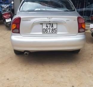 Daewoo Lanos   2002 - Cần bán xe Daewoo Lanos sản xuất 2002, màu bạc