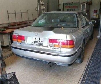 Honda Accord   1994 - Gia đình cần bán Honda Accord đời 1994, màu bạc, nhập khẩu nguyên chiếc, giá 75tr