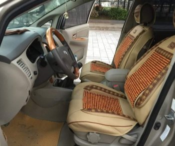 Toyota Innova  2.0G  2011 - Bán ô tô Toyota Innova 2.0G đời 2011, màu vàng chính chủ, 395tr