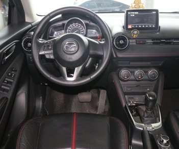 Mazda 2 1.5AT 2017 - Bán xe Mazda 2 1.5AT đời 2017, màu bạc, 498tr