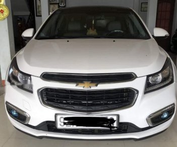 Chevrolet Cruze  1.8LTZ 2015 - Bán Chevrolet Cruze 1.8LTZ năm 2015, màu trắng, xe như mới