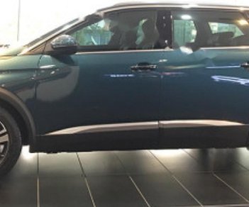 Peugeot 5008 1.6 AT 2019 - Bán Peugeot 5008 1.6 AT đời 2019, màu xanh lam