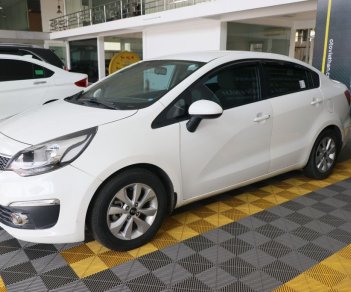 Kia Rio 4DR MT 2016 - Bán Kia Rio Sedan 1.4MT màu trắng, số sàn, nhập Hàn Quốc 2016, xe đẹp