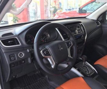 Mitsubishi Triton 2019 - Cần bán xe Mitsubishi Triton sản xuất 2019, màu đen, nhập khẩu, 556tr