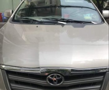 Toyota Innova 2014 - Cần bán lại xe Toyota Innova đời 2014 giá cạnh tranh