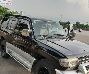 Mitsubishi Pajero 3.0 2004 - Bán Mitsubishi Pajero 3.0 sản xuất năm 2004, màu đen