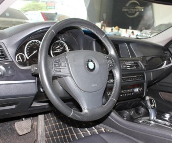 BMW 5 Series 520i 2.0AT 2014 - Bán BMW 5 Series 520i 2.0AT sản xuất năm 2014, màu đen, xe nhập