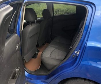 Chevrolet Spark  1.25MT 2018 - Bán Chevrolet Spark 1.25MT năm 2018, màu xanh lam