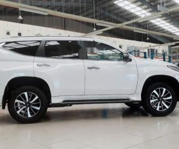 Mitsubishi Pajero   2019 - Cần bán xe Mitsubishi Pajero đời 2019, màu trắng, nhập khẩu Thái