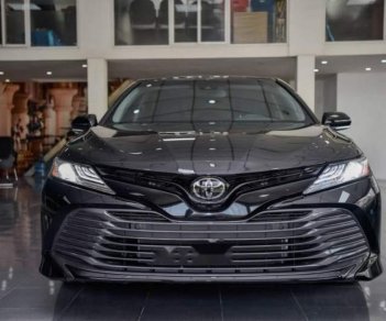 Toyota Camry 2019 - Bán Toyota Camry năm sản xuất 2019, màu đen, nhập từ Thái