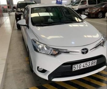 Toyota Vios 2017 - Cần bán gấp Toyota Vios sản xuất 2017, màu trắng, giá chỉ 500 triệu