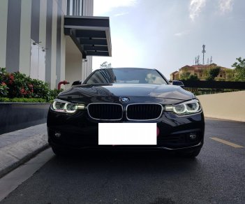 BMW 3 Series 320i 2016 - BMW 320i màu đen bản kỷ niệm 100 năm sản xuất 2016, đăng ký 2017