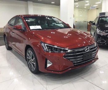 Hyundai Elantra   2019 - Bán Hyundai Elantra sản xuất năm 2019, màu đỏ, nhập khẩu 