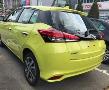 Toyota Yaris   2019 - Bán Toyota Yaris năm 2019, màu xanh lục, nhập khẩu