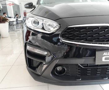 Kia Cerato 1.6 AT 2018 - Cần bán xe Kia Cerato 1.6 AT đời 2018, màu đen