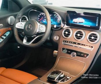 Mercedes-Benz C class C300 AMG 2019 - Bán Mercedes C300 AMG năm 2019, màu trắng, giá tốt