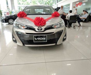 Toyota Vios G 2019 - Bán Toyota Vios G đời 2019, màu vàng, giá 569 triệu