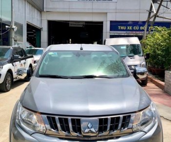 Mitsubishi Triton 2016 - Cần bán Mitsubishi Triton đời 2016, màu xám, xe nhập, 598 triệu