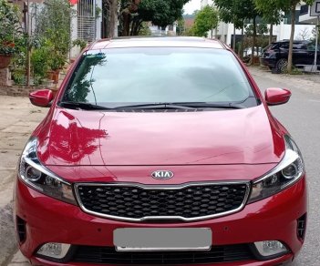 Kia Cerato 2018 - Cần bán xe Kia Cerato 2018 số tự động, màu đỏ, BSTP chính chủ