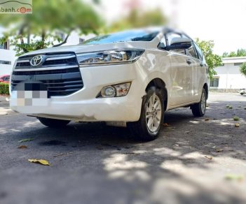 Toyota Innova 2.0E 2018 - Xe Toyota Innova 2.0E đời 2018, màu trắng số sàn 