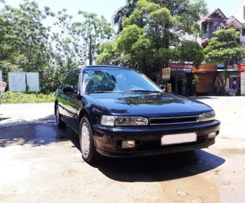 Honda Accord 1996 - Bán Honda Accord đời 1996, màu đen, nhập khẩu nguyên chiếc, 70tr