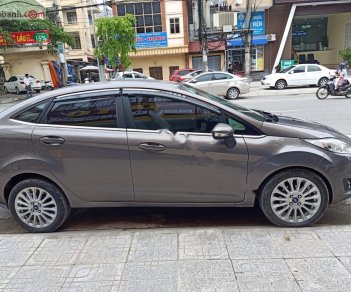 Ford Fiesta 2017 - Bán xe Ford Fiesta năm 2017 xe gia đình