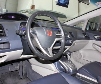 Honda Civic 2.0 AT 2009 - HCM: Honda Civic 2.0 AT 2009, màu xám, giá chỉ 370 triệu