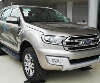 Ford Everest 2019 - Ford Everest 2019, trả trước 10%, giao ngay