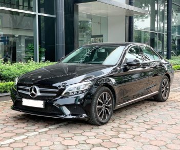 Mercedes-Benz C class C200 2019 - Bán Mercedes C200 2019 cũ chính chủ chạy lướt giá cực tốt