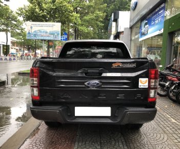 Ford Ranger Wildtrak 3.2L 2017 - Bán Ford Ranger Wildtrak 3.2L 2017, màu đen, xe nhập Thái, chạy siêu lướt