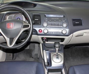 Honda Civic 2.0 AT 2009 - HCM: Honda Civic 2.0 AT 2009, màu xám, giá chỉ 370 triệu