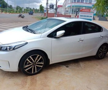 Kia Cerato   2016 - Bán Kia Cerato đời 2016, màu trắng, nhập khẩu số tự động, giá 530tr