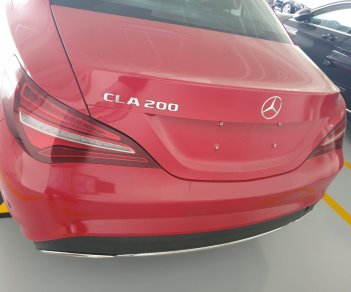 Mercedes-Benz CLA class CLA200 2017 - Mercedes CLA200 2017, màu đỏ, nhập khẩu, hỗ trợ ngân hàng 70%, nhiều ưu đãi