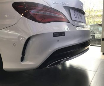 Mercedes-Benz CLA class CLA 250 2019 - Bán xe Mercedes CLA 250 sản xuất năm 2019, màu trắng, xe nhập