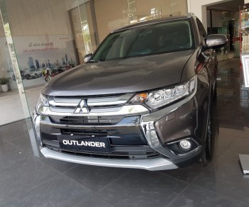 Mitsubishi Outlander 2.0 CVT 2019 - Cần bán Mitsubishi Outlander 2019, khuyến mại cực lớn, giao xe ngay